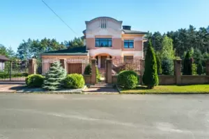 Min søn fortalte mig, at han købte mig et sommerhus på landet - men da han tog mig derhen, blev jeg bleg