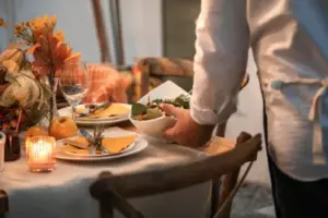 Min nabo bad mig om at afbryde hendes middag i aften - jeg var chokeret, da jeg fandt ud af hvorfor