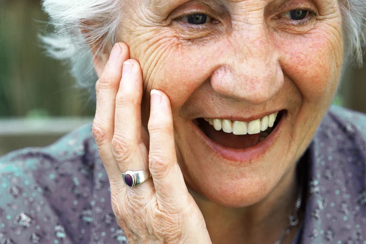Min datter har helt glemt min 90-års fødselsdag - jeg har brugt den alene, indtil dørklokken ringede - min historie