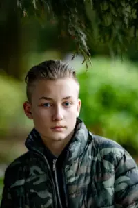 Min 16-årige søn rejste for at bo hos sin bedstemor om sommeren – en dag blev jeg ringet op af hende