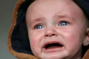 Min mand kom hjem med en grædende baby