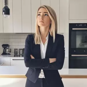Min 7-årige tegnede et billede af min mand med en anden kvinde og skrev: 'Jeg kan ikke vente på, at du bliver min mor'