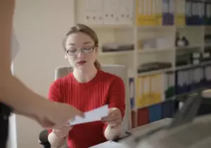 Ved min fars begravelse holdt hans hund ikke op med at gø ved kisten
