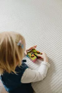 I 30 år fik min far mig til at tro, at jeg var adopteret - jeg var chokeret over at finde ud af hvorfor