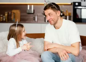 Vi adopterede en 4-årig pige – en måned senere kom hun til mig og sagde: "Mor, stol ikke på far"