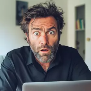Min kone tog 10.000 dollars fra min datters studiestøtte til at betale for sin egen datters ferie og sagde, at jeg burde være okay med det – Nå, det var jeg ikke.
