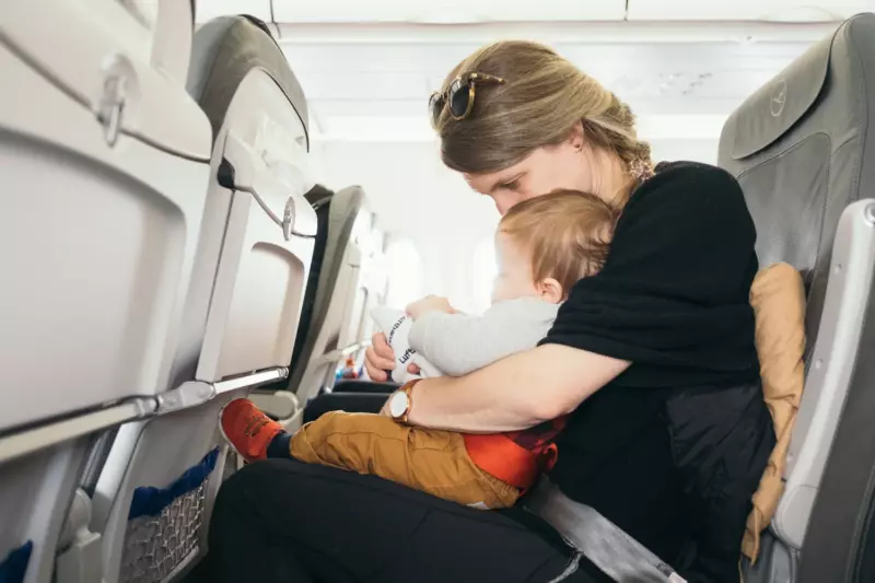 Seriøst? Baby på første klasse? Jeg gik ombord med en pusletaske, klapvogn og en fire