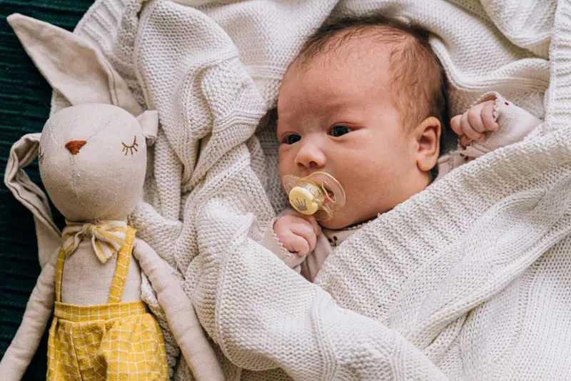 Få minutter efter fødslen sagde min svigermor: "Denne baby er ikke min søns" – jeg vidste præcis, hvad jeg skulle gøre